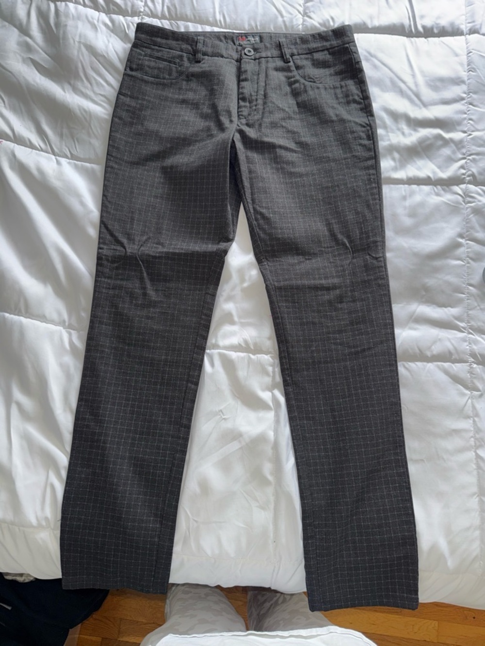 Like New T.R Premium Men’s Plaid Straight Leg Wool Trousers Size 34